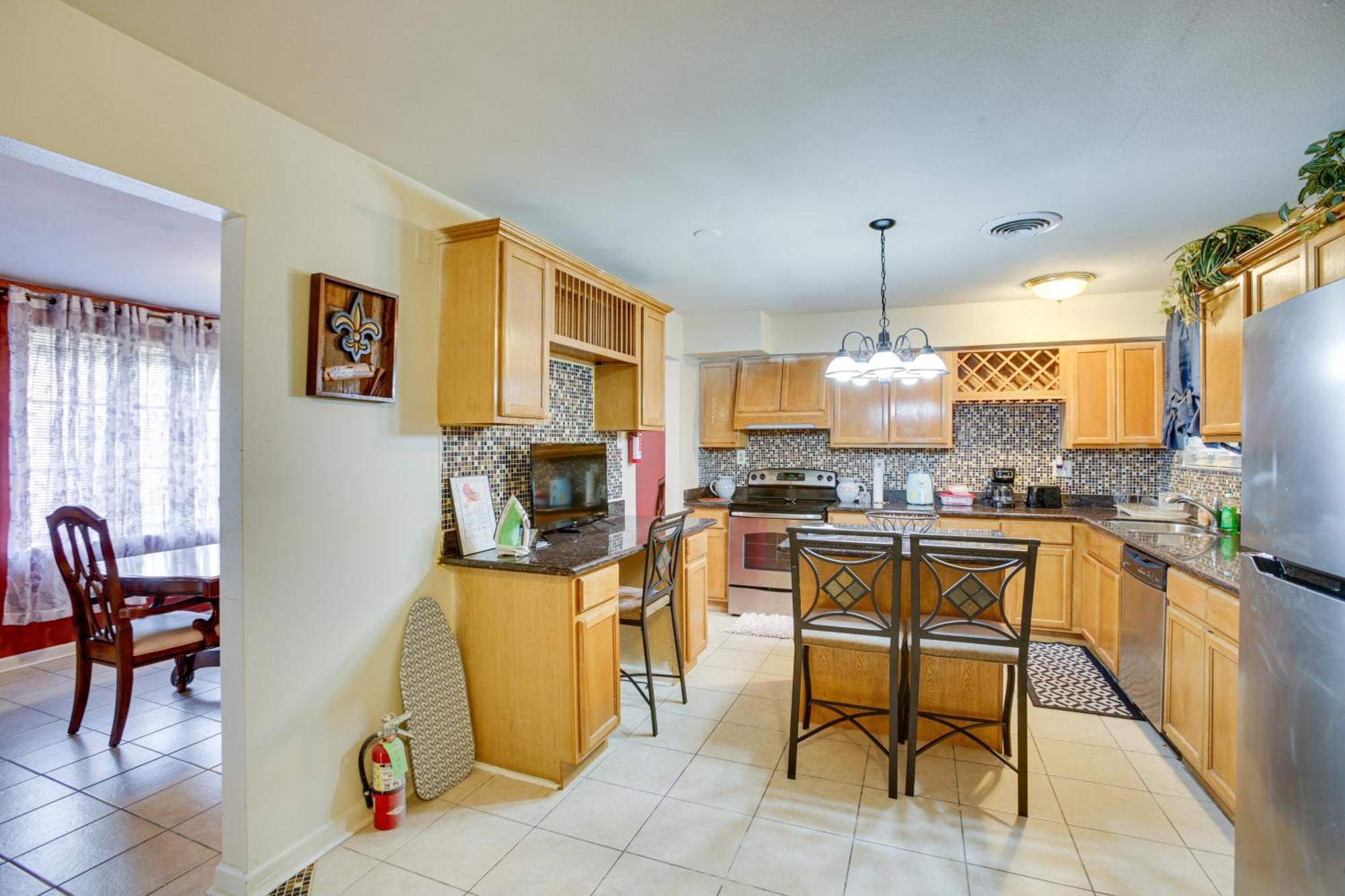 Escape Near Theme Parks And Downtown! Holiday home
