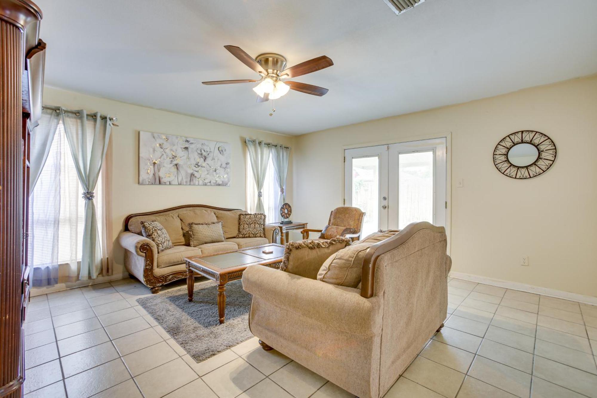 Escape Near Theme Parks And Downtown! *